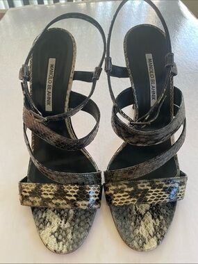 Manolo Blahnik Phyton / Snakeskin Strappy High Heel Sandals Sz 40 Made in Italy
